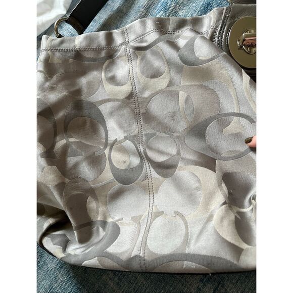Coach Silver Gray Penelope Optic Jacquard C Monogram Hobo Shoulder Bag F17476 - Picture 7 of 12